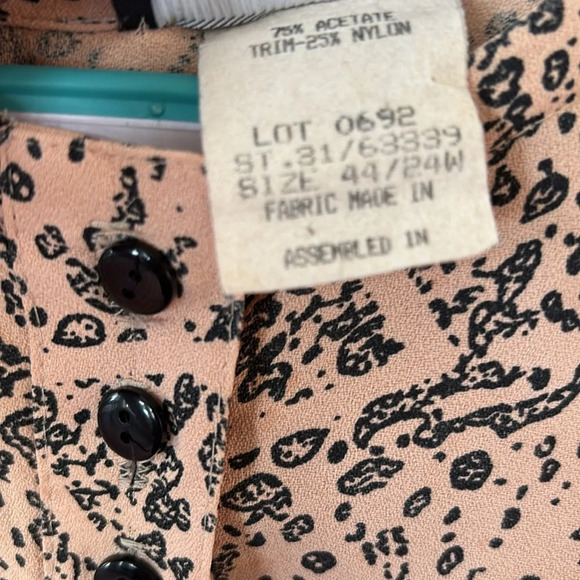 Vintage A. T. Ample Togs M'Lady Of California High/Low Top/Tunic Size 44/24 W - Picture 4 of 9